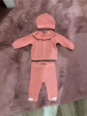 Nicole Miller Pink Knit Baby Matching Set with Hat